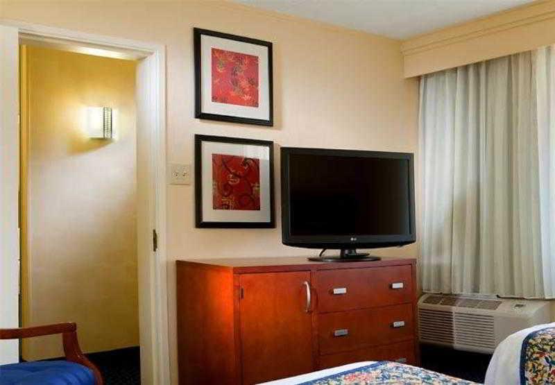 Courtyard By Marriott Dallas Arlington Entertainment District Luaran gambar