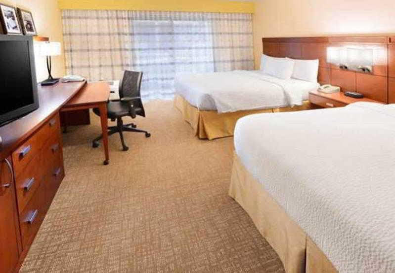 Courtyard By Marriott Dallas Arlington Entertainment District Luaran gambar